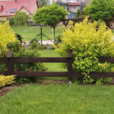 Affittacamere Axla Z Weranda Ogrodem I Parkingiem 3*