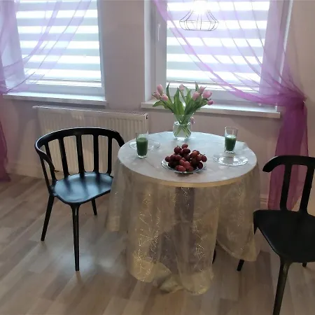 Axla Z Weranda Ogrodem I Parkingiem Affittacamere