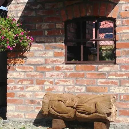 Axla Z Weranda Ogrodem I Parkingiem Affittacamere