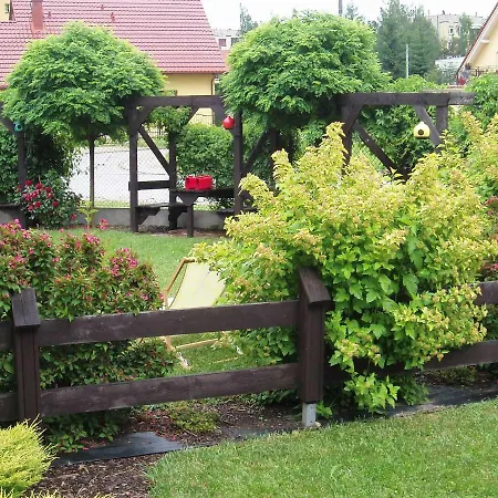 Axla Z Weranda Ogrodem I Parkingiem 3*