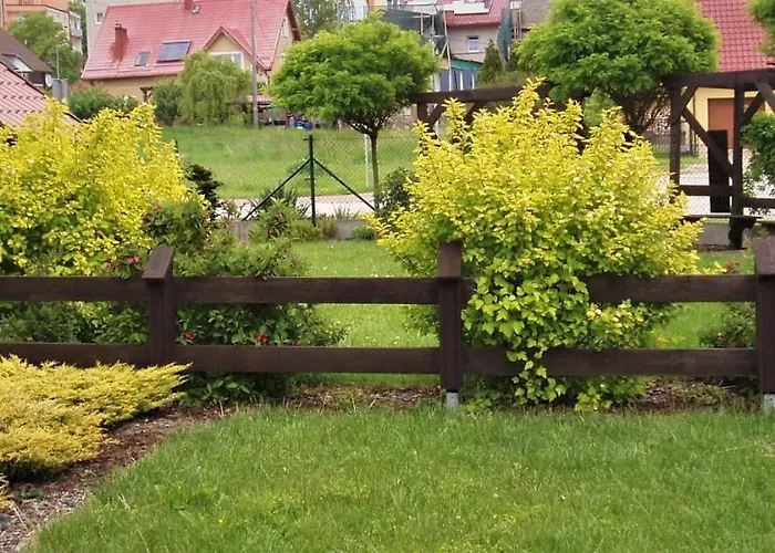 Penzion Axla Z Weranda Ogrodem I Parkingiem 3*