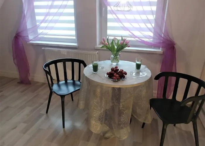 Axla Z Weranda Ogrodem I Parkingiem Penzion