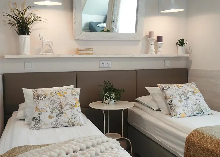 Penzion Axla Z Weranda Ogrodem I Parkingiem 3*