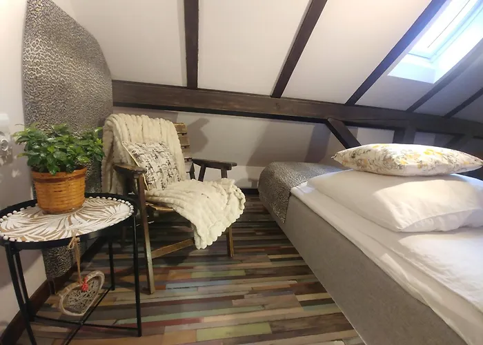 Axla Z Weranda Ogrodem I Parkingiem Penzion