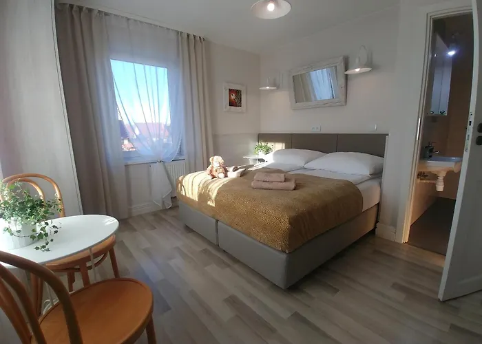 Axla Z Weranda Ogrodem I Parkingiem 3*