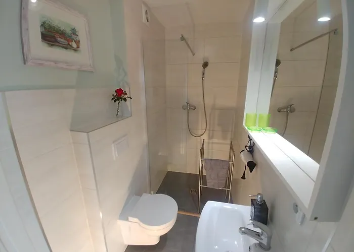 Axla Z Weranda Ogrodem I Parkingiem 3* Kudowa-Zdrój