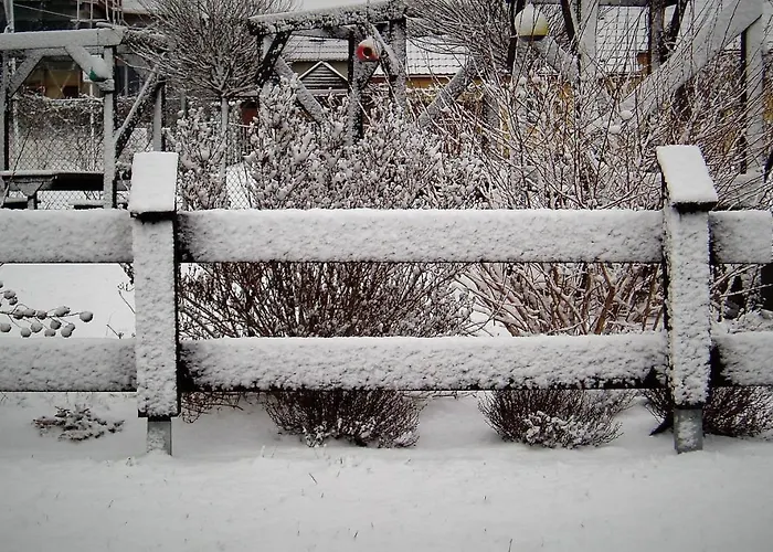 Axla Z Weranda Ogrodem I Parkingiem Penzion Kudowa-Zdrój